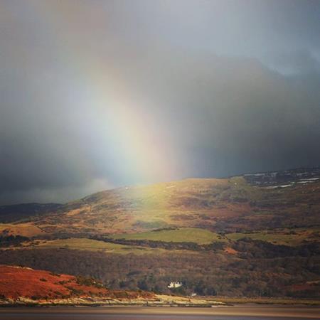 I’m sending you a spectacular rainbow for the New Year..