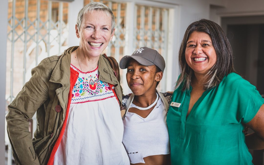 Annie Lennox visits Nonceba